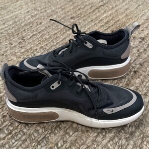 Women’s Nike Shoes